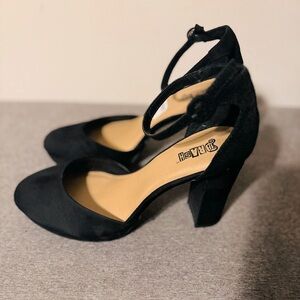 Women’s size 12 Brash black block heels